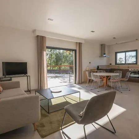 St Francois Heated Swimming Pool ,air Conditioning ,free Parking 卡尔卡松