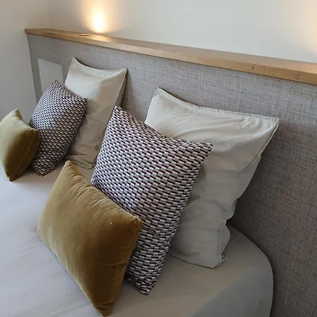 St Francois Heated Swimming Pool ,air Conditioning ,free Parking 度假居 *